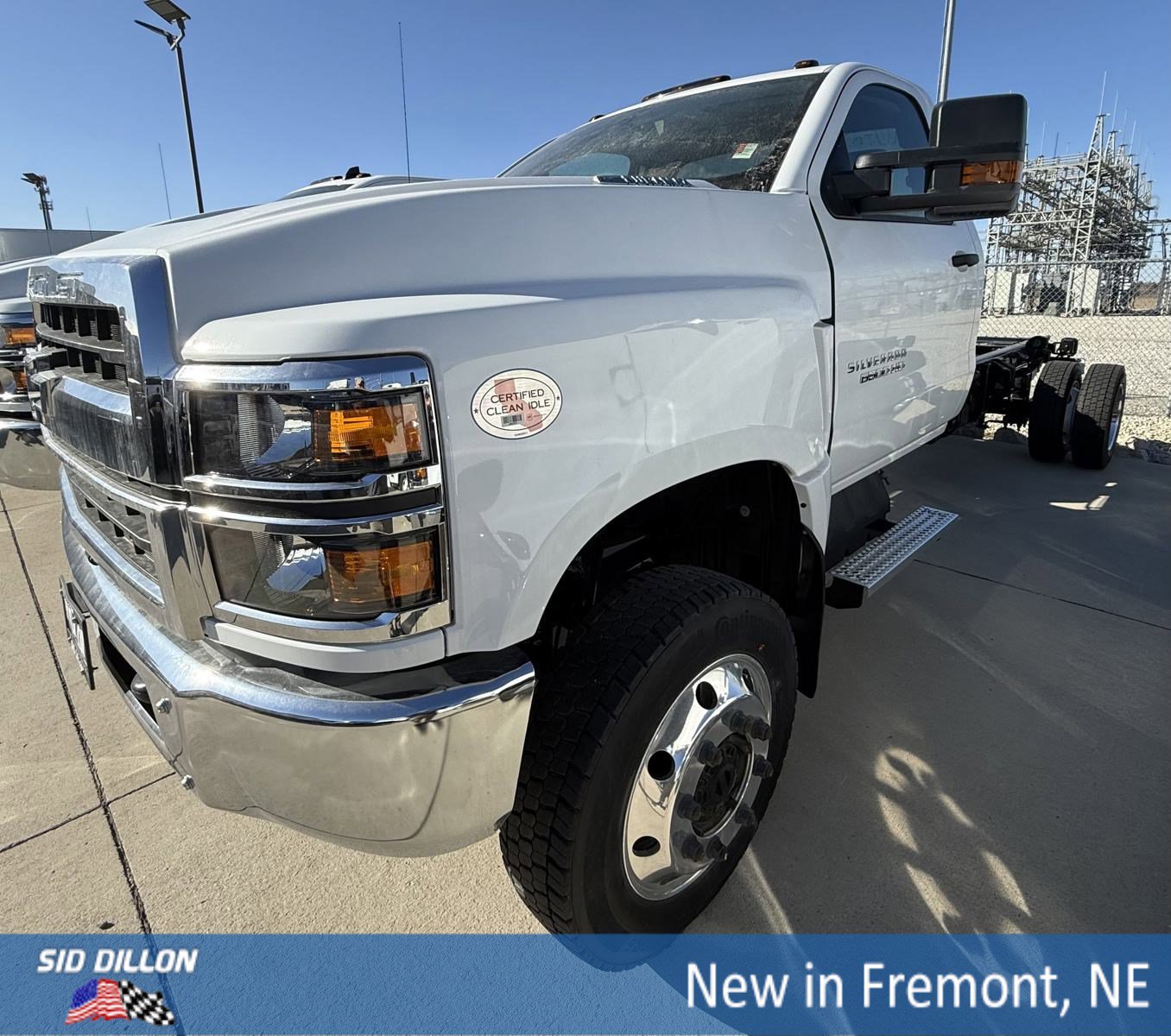 2024 Chevrolet Silverado 4500 Medium Duty Chassis Cab Work Truck's photo