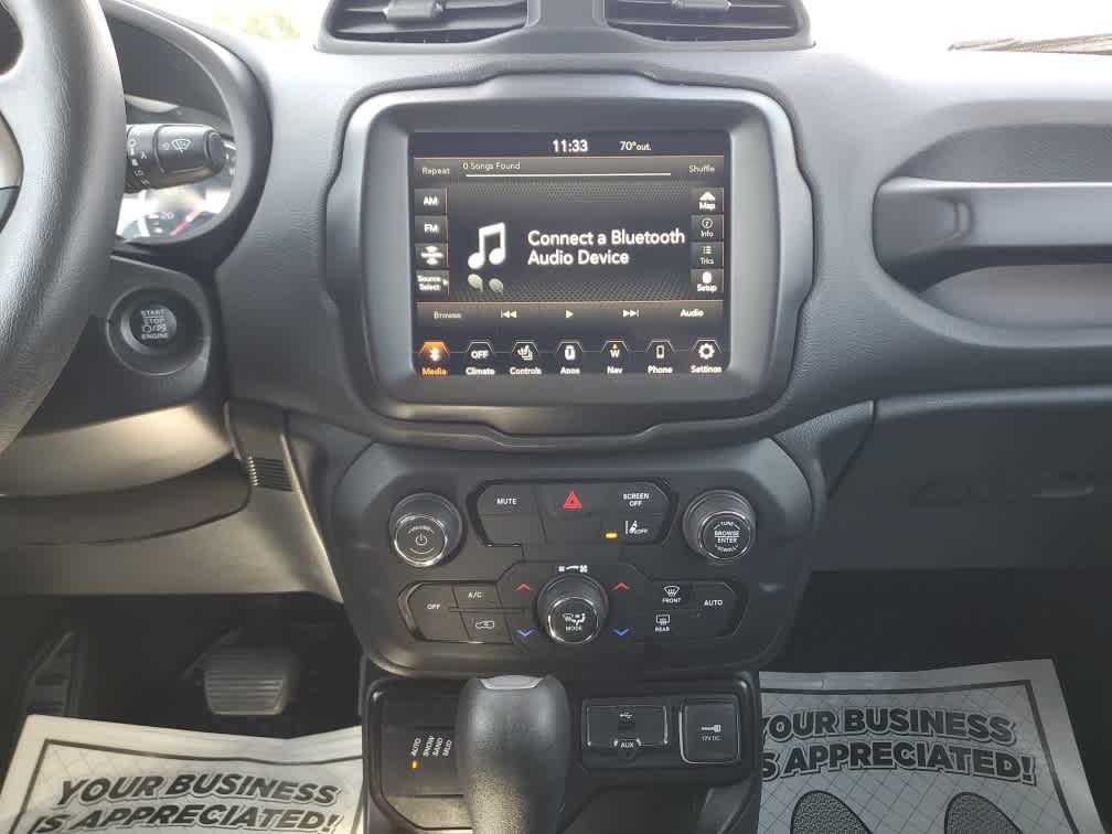 2022 Jeep Renegade Latitude photo 19