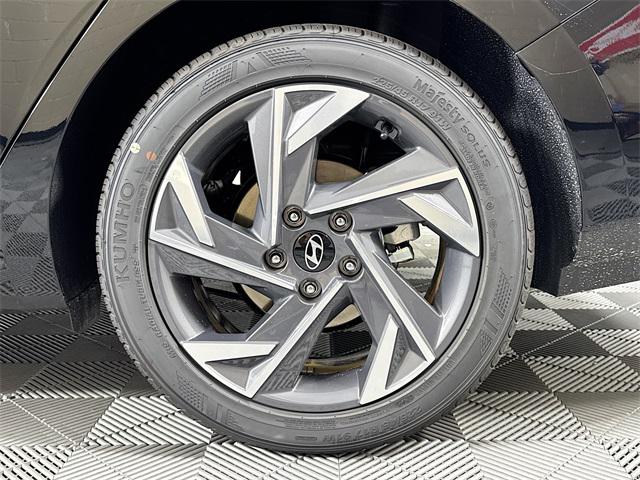 2025 Hyundai Elantra SEL Sport photo 35