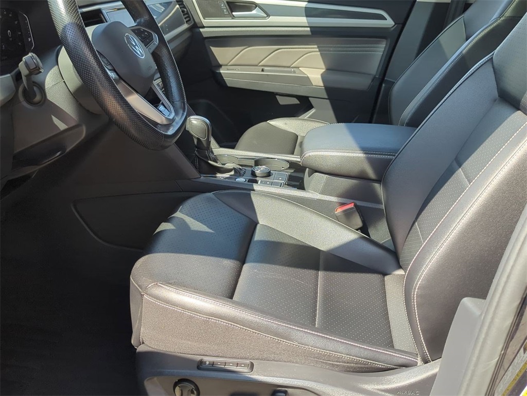 2022 Volkswagen Atlas V6 SEL R-Line photo 16