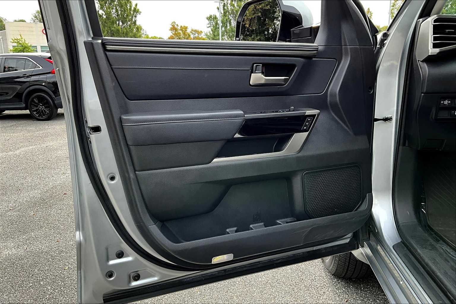 2024 Toyota Tundra Limited photo 19