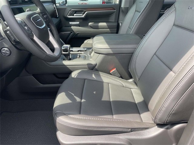 2026 Gmc Sierra Denali photo 13