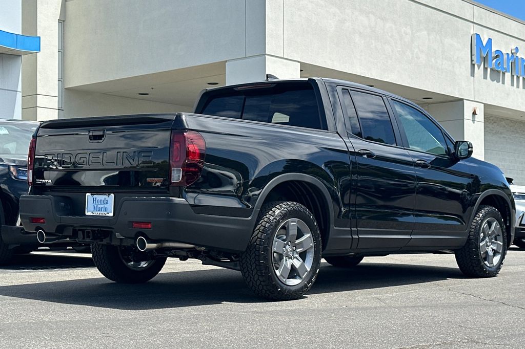 2025 Honda Ridgeline TrailSport photo 4