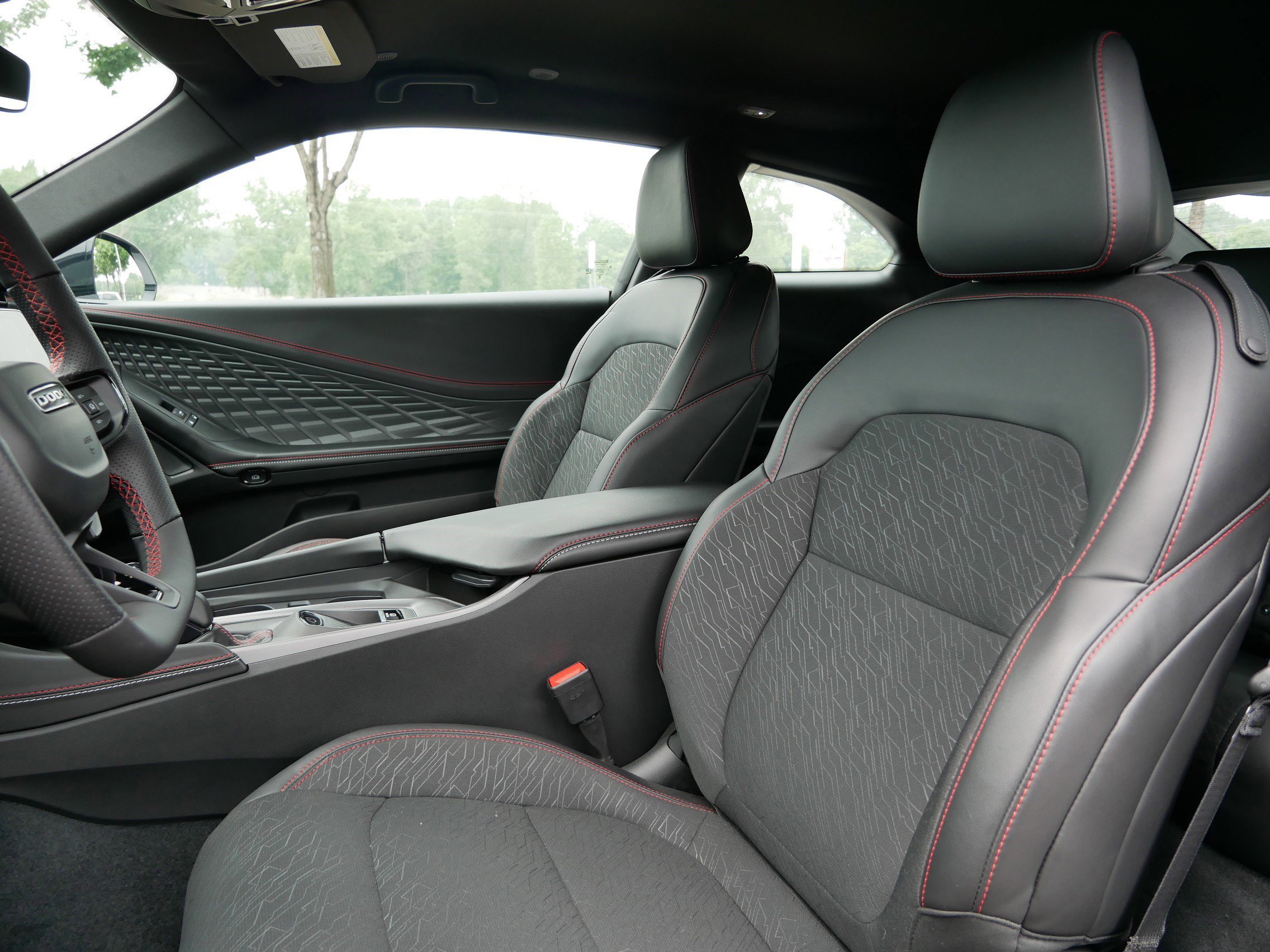 2025 Dodge Charger R/T photo 9