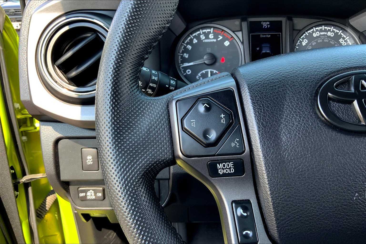 2022 Toyota Tacoma TRD Pro photo 22