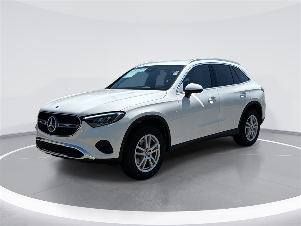 2026 Mercedes-Benz GLC