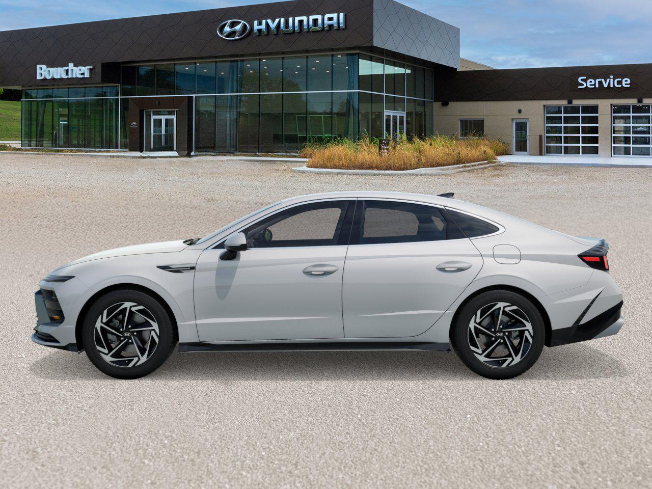 2026 Hyundai Sonata SEL Sport photo 2