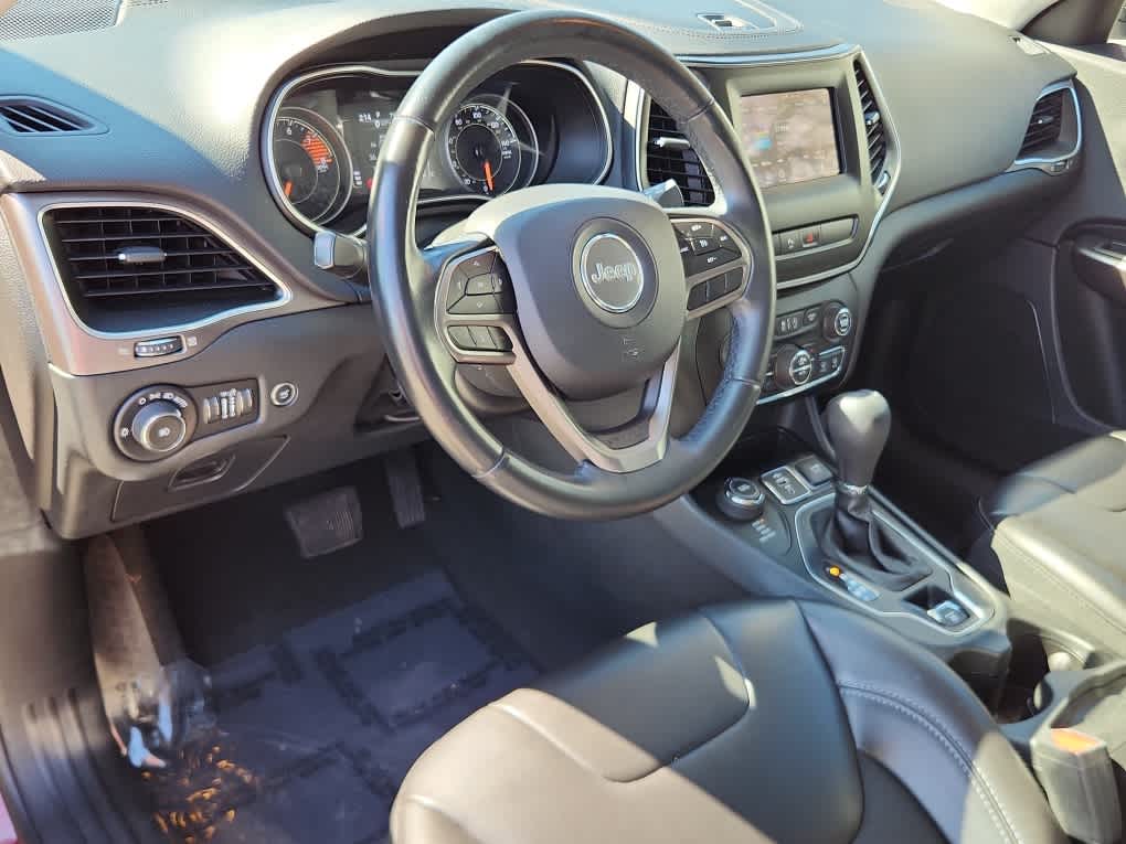 2019 Jeep Cherokee Latitude photo 10