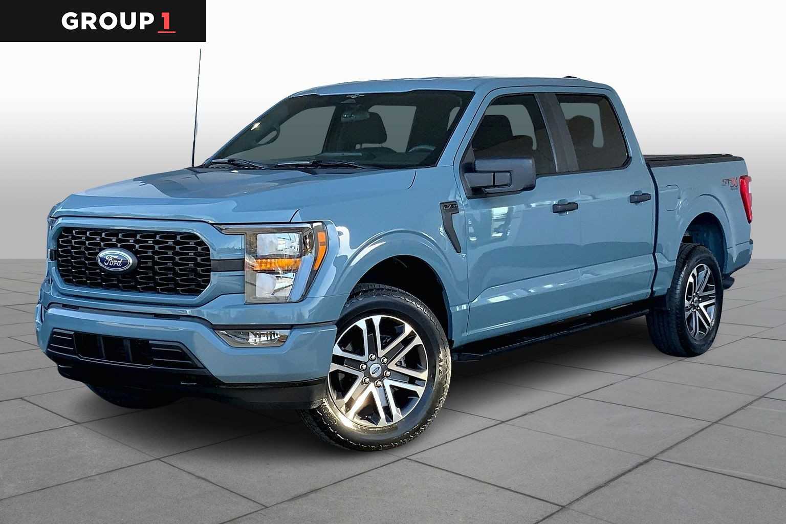 2023 Ford F-150 XL's photo