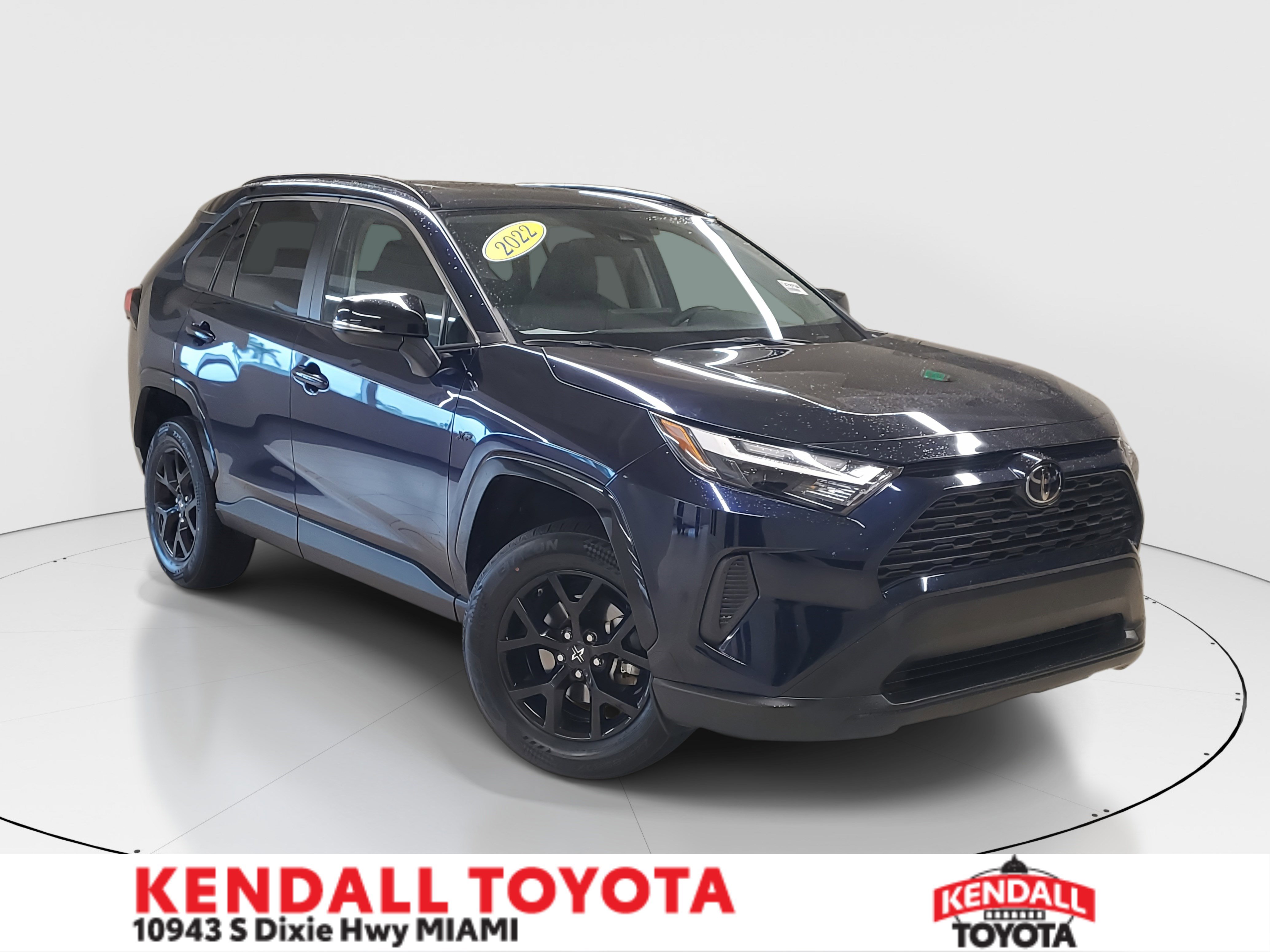 2022 Toyota RAV4 XLE's photo