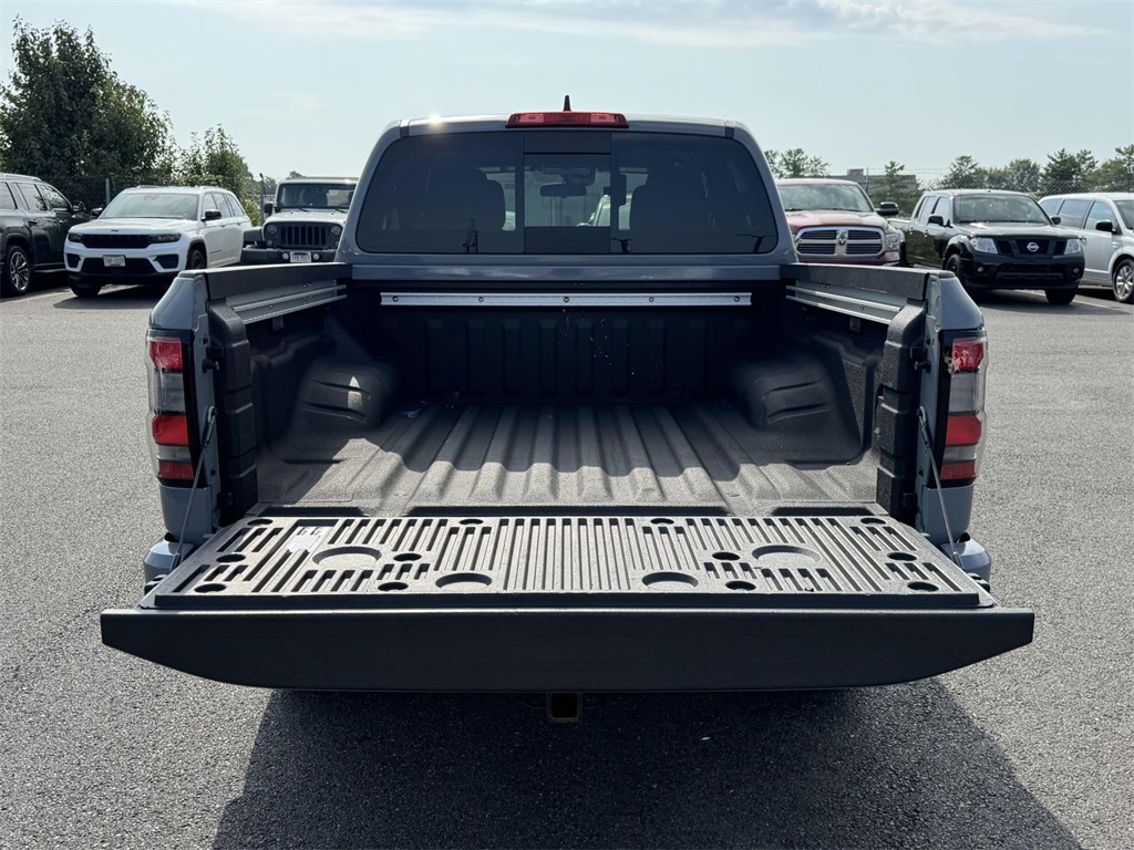 2023 Nissan Frontier PRO-4X photo 29
