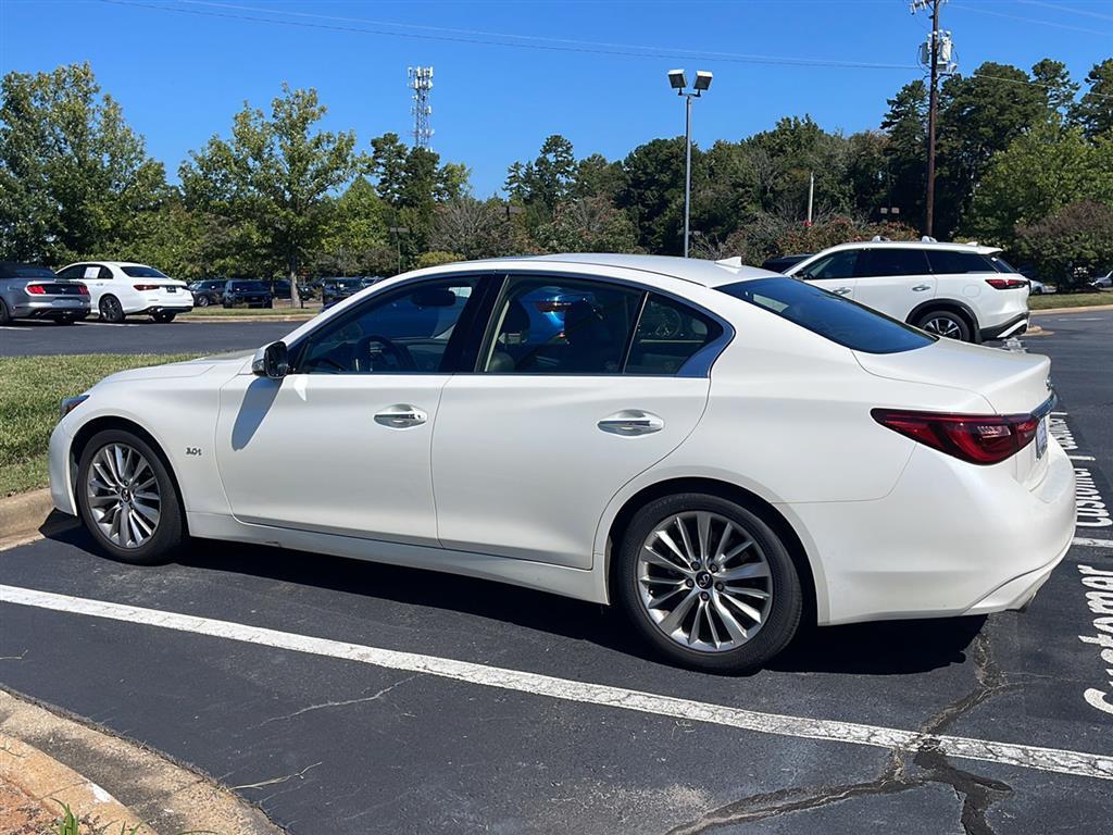 2019 Infiniti Q50 3.0t LUXE photo 2