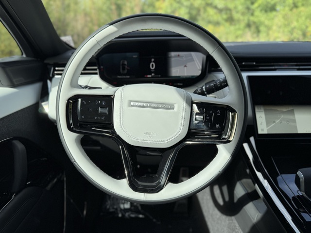 2025 Land Rover Range Rover Sport SE photo 25