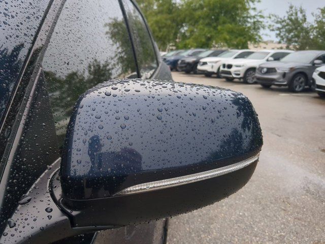 2025 Acura RDX Base photo 9
