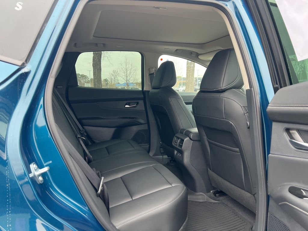 2025 Nissan Murano SL photo 15