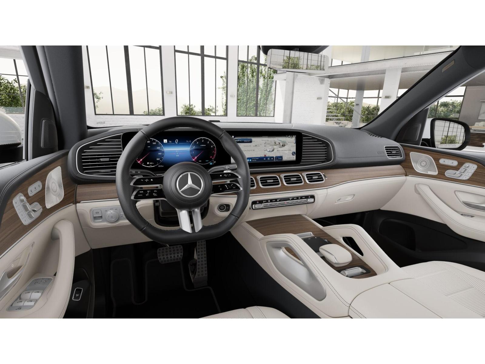 2026 Mercedes Benz GLS 580 4MATIC photo 2