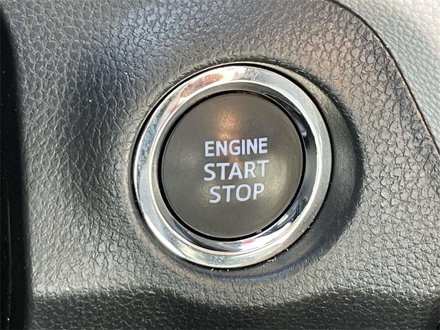 2022 Toyota RAV4 XLE photo 30