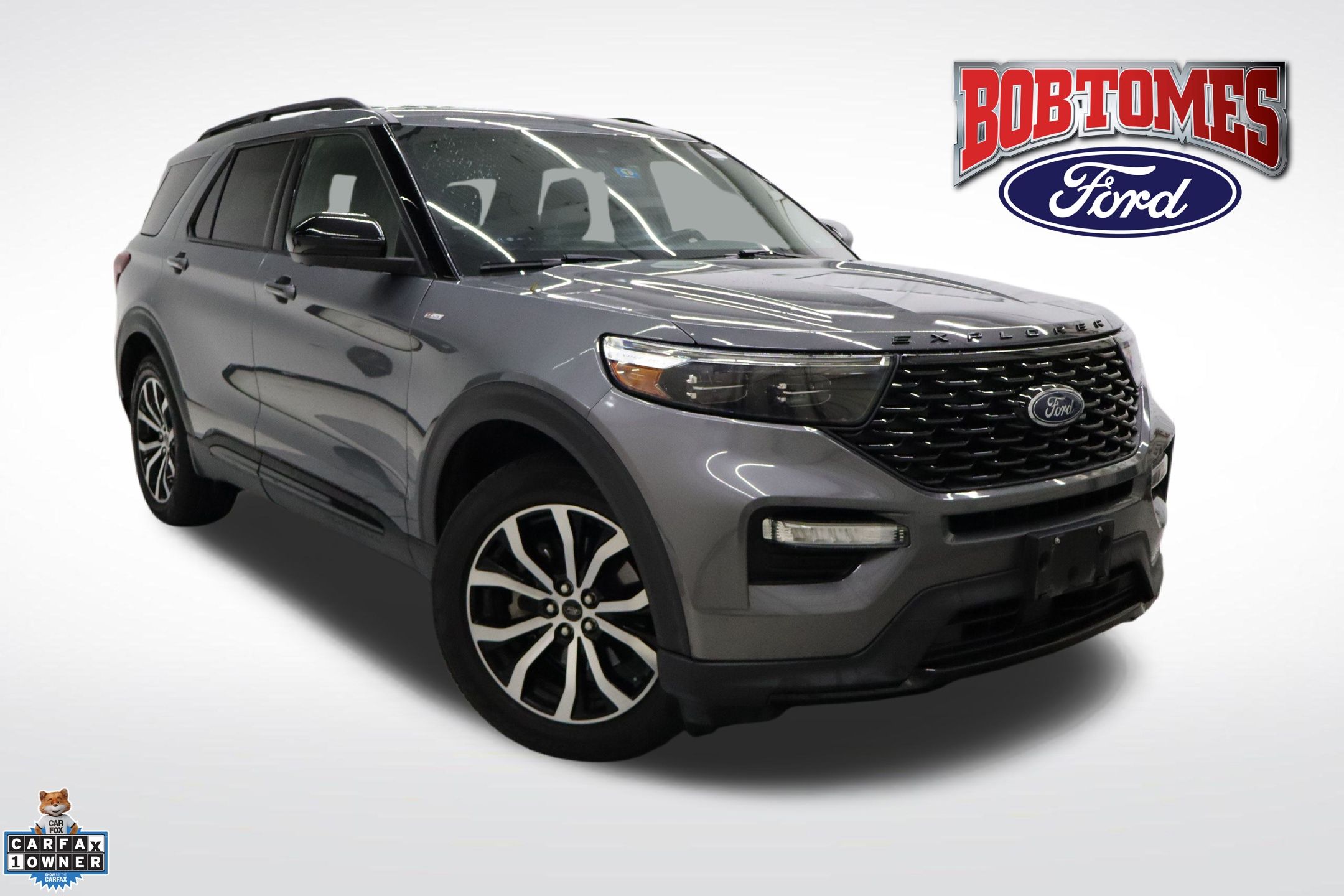 2022 Ford Explorer ST-LINE's photo