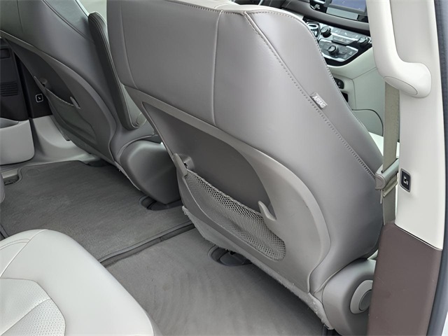 2018 Chrysler Pacifica Touring L photo 33