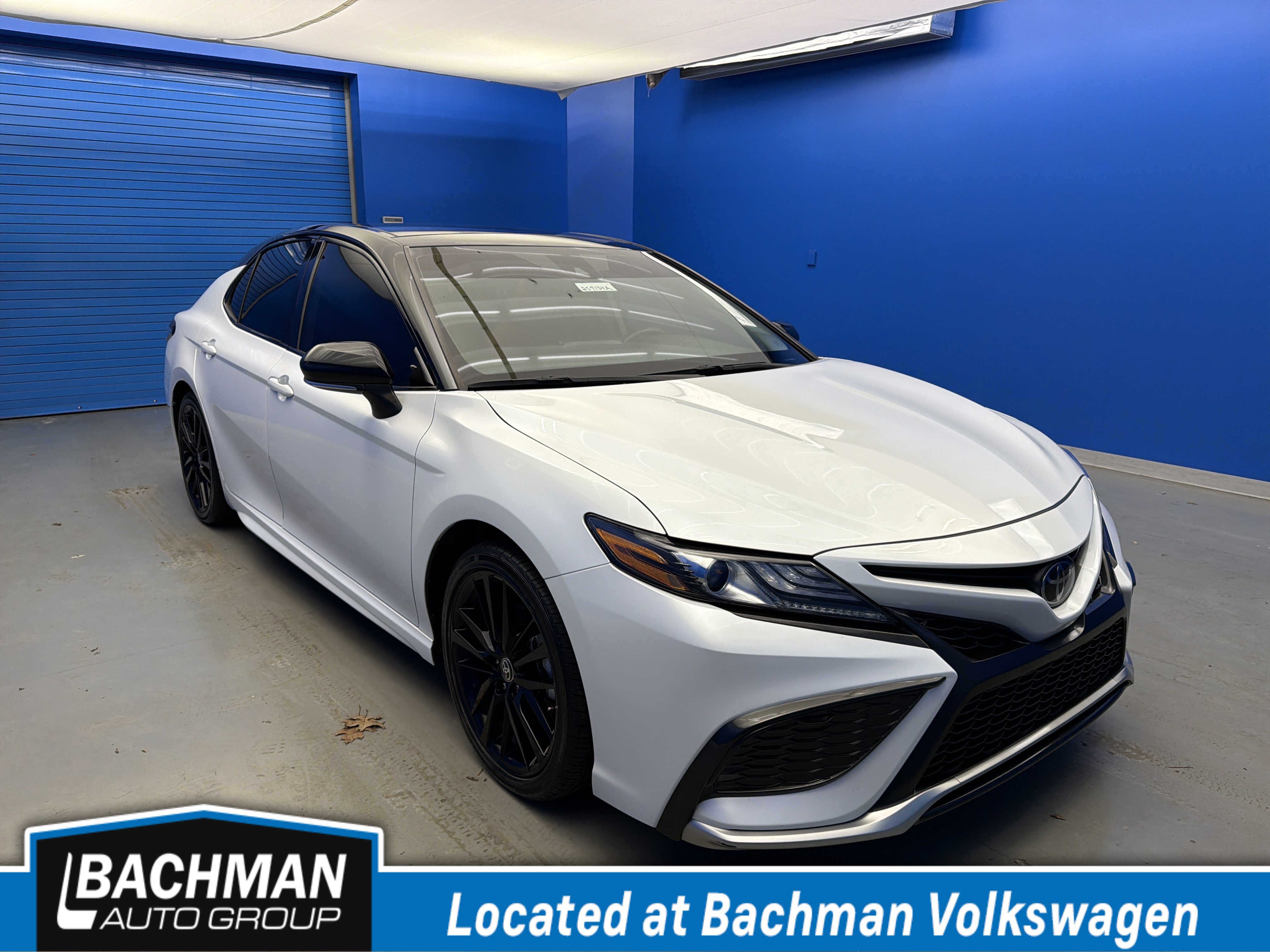 2023 Toyota Camry XSE's photo