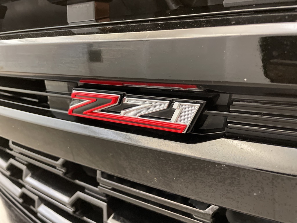 2023 Chevrolet Tahoe Z71 photo 8
