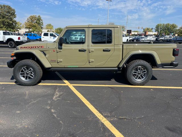 2025 Jeep Gladiator Mojave photo 4