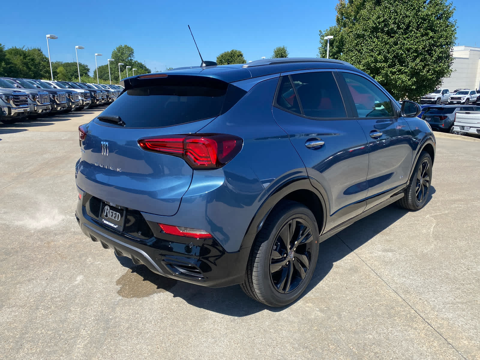 2026 Buick Encore GX Sport Touring photo 3