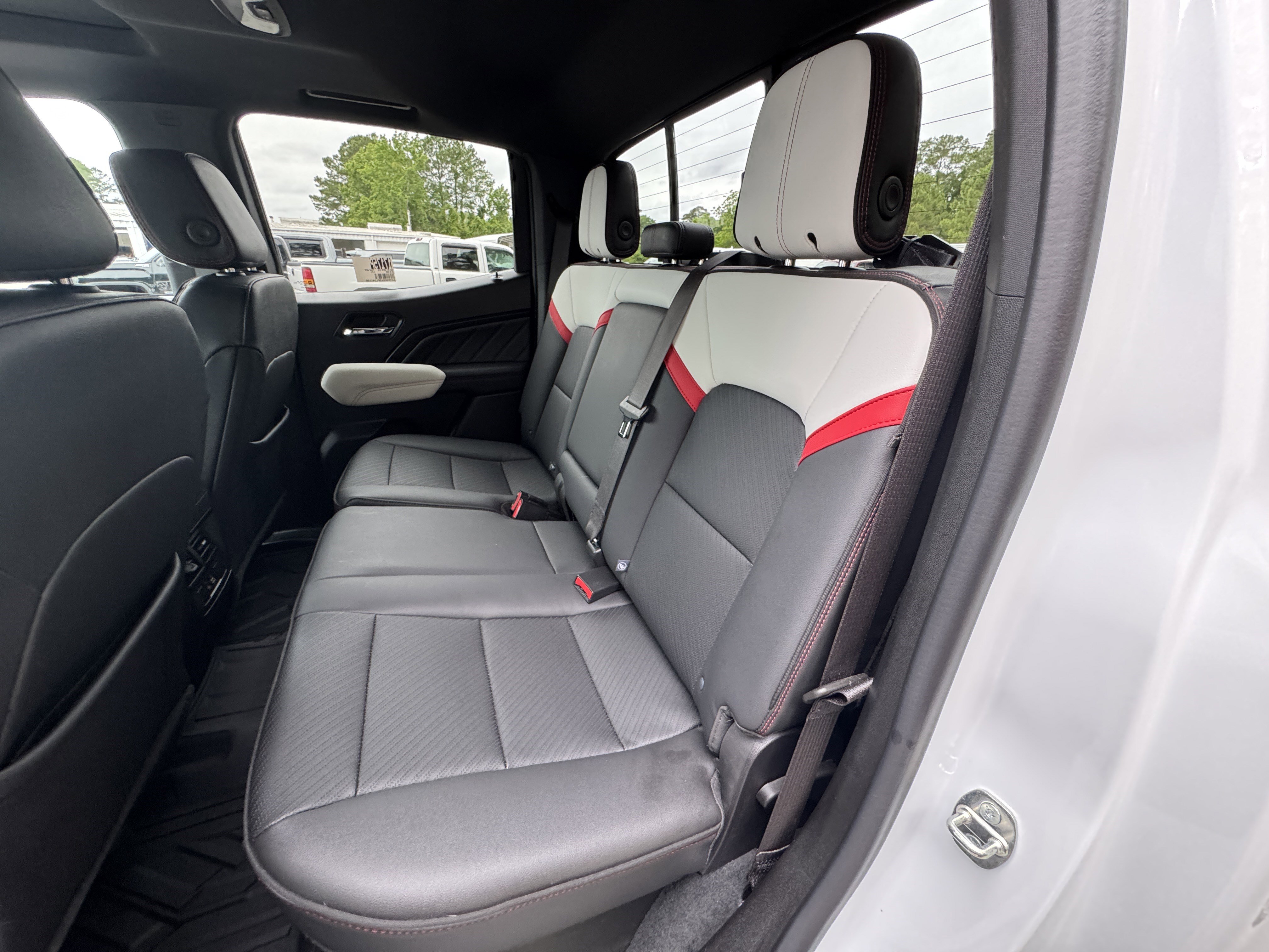 2023 Gmc Canyon AT4X photo 7