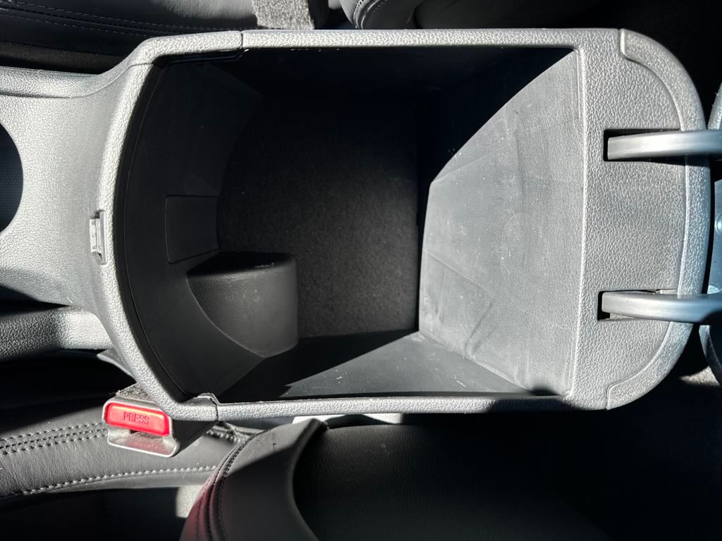 2022 Hyundai Veloster N Base photo 23