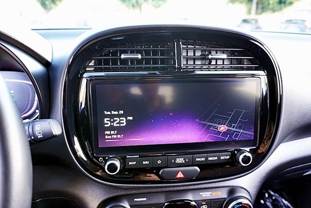 Used 2023 Gray Kia EX image 23