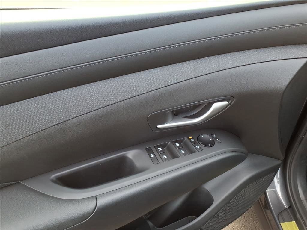 2025 Hyundai Tucson Hybrid SEL Convenience photo 4