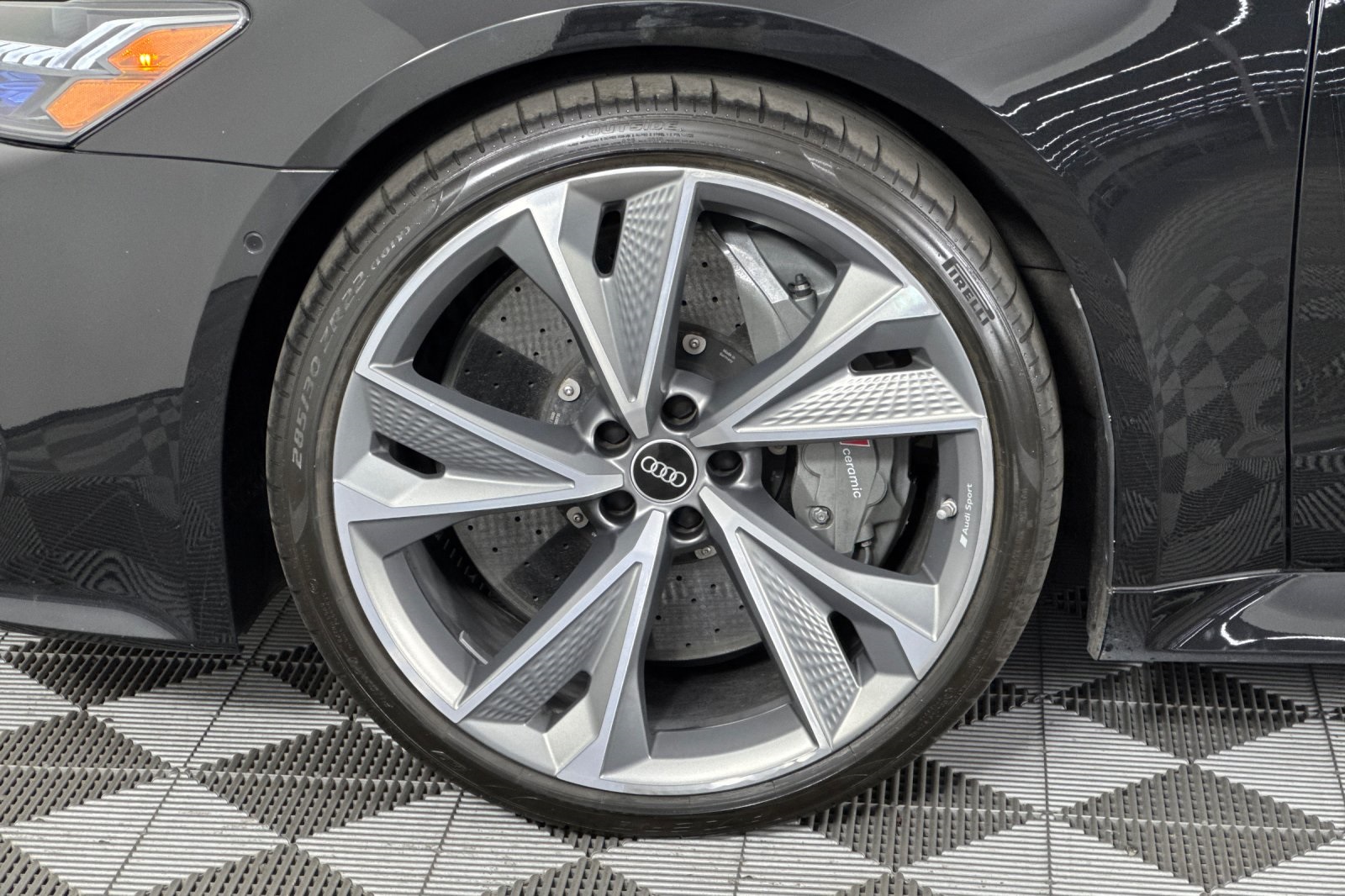 2021 Audi RS 7 Base photo 26