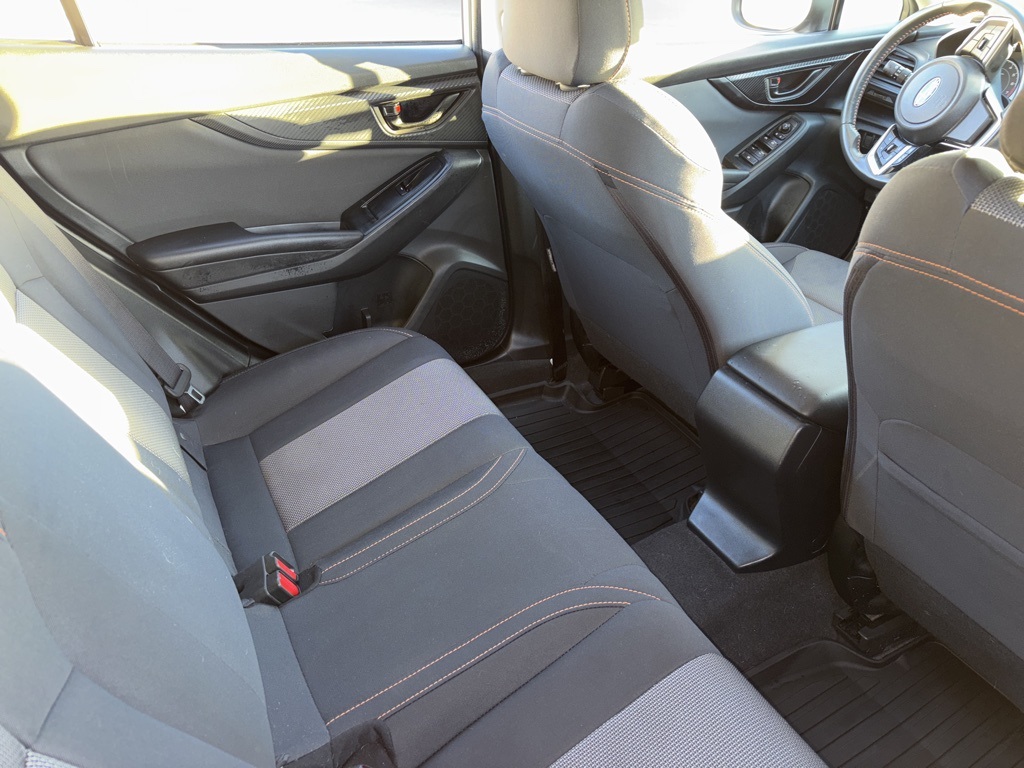 2019 Subaru Crosstrek 2.0i Premium photo 3