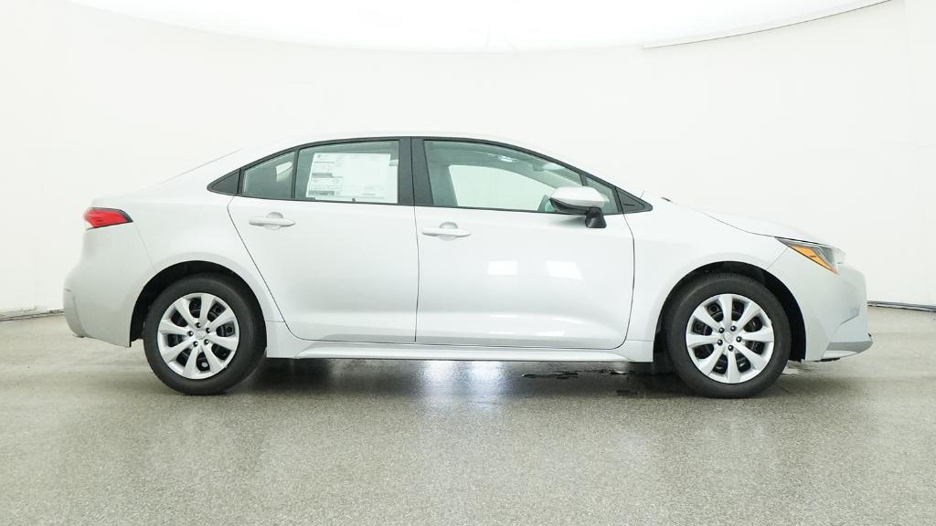 2025 Toyota Corolla LE photo 25