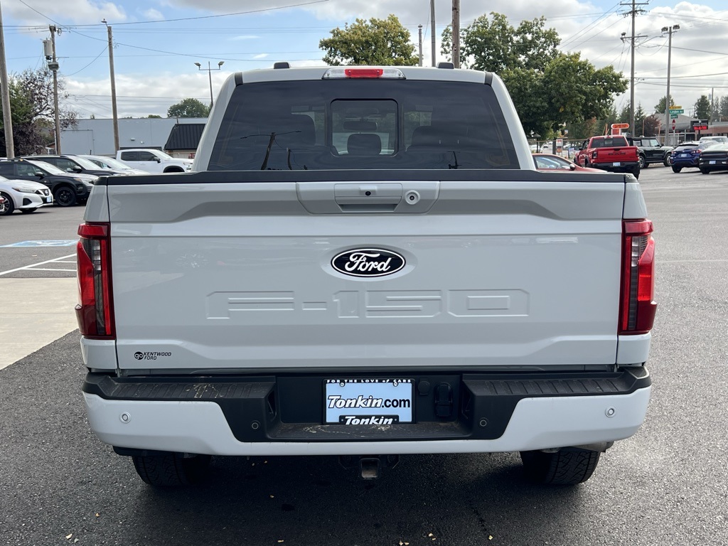 2024 Ford F-150 XLT photo 2