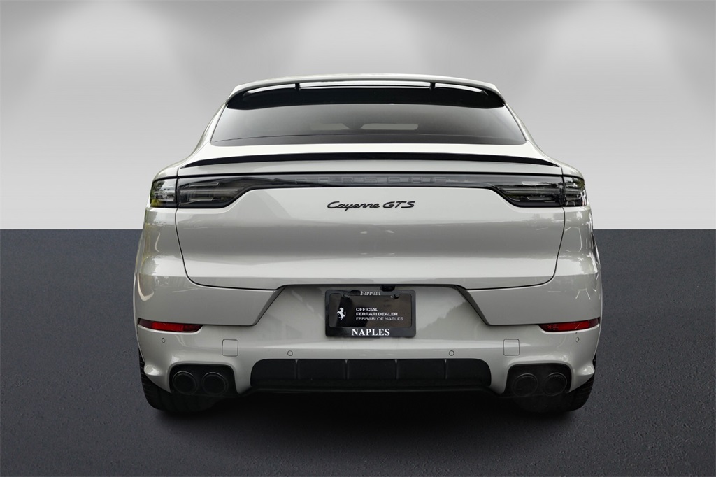 2022 Porsche Cayenne Coupe GTS photo 4