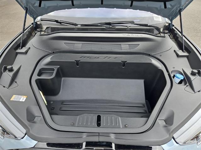 2025 Ford Mustang Mach-E Premium photo 29