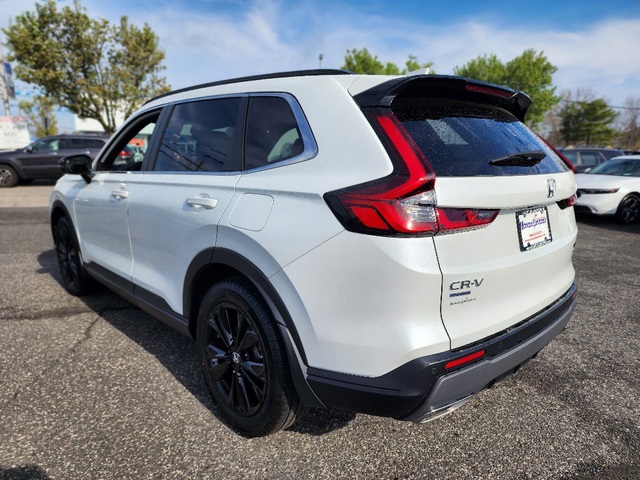 2023 Honda CR-V Hybrid Sport Touring photo 3