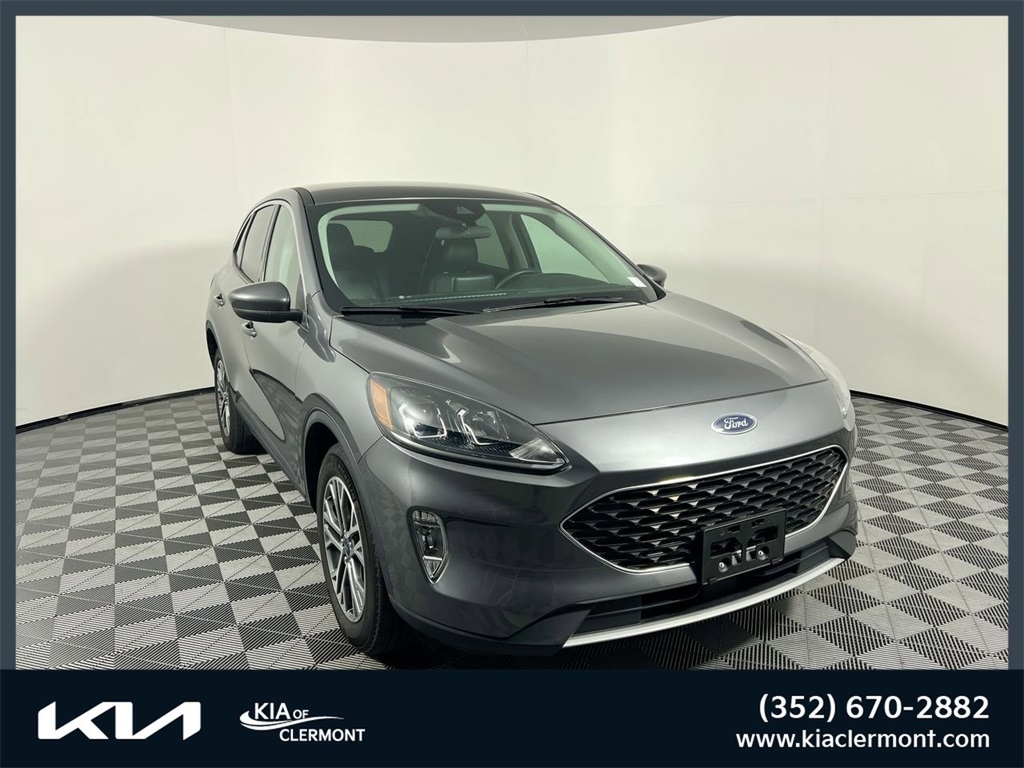 2022 Ford Escape SEL's photo