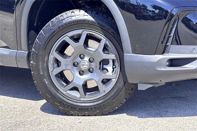 2025 Honda Pilot TrailSport photo 2