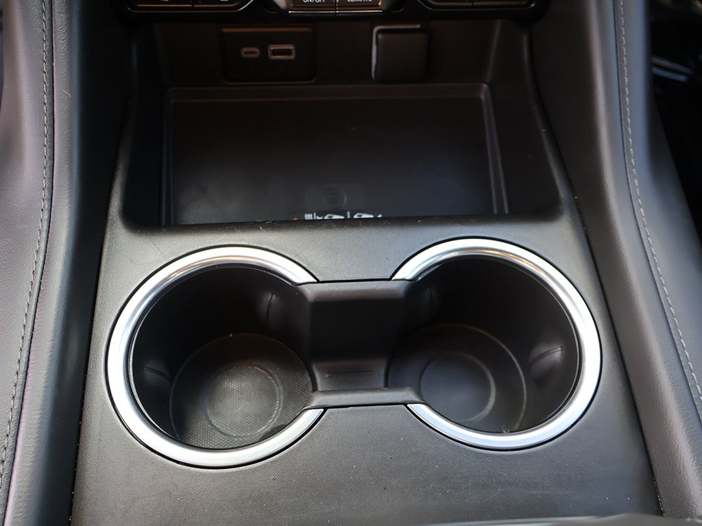 2023 Chevrolet Suburban Z71 photo 61