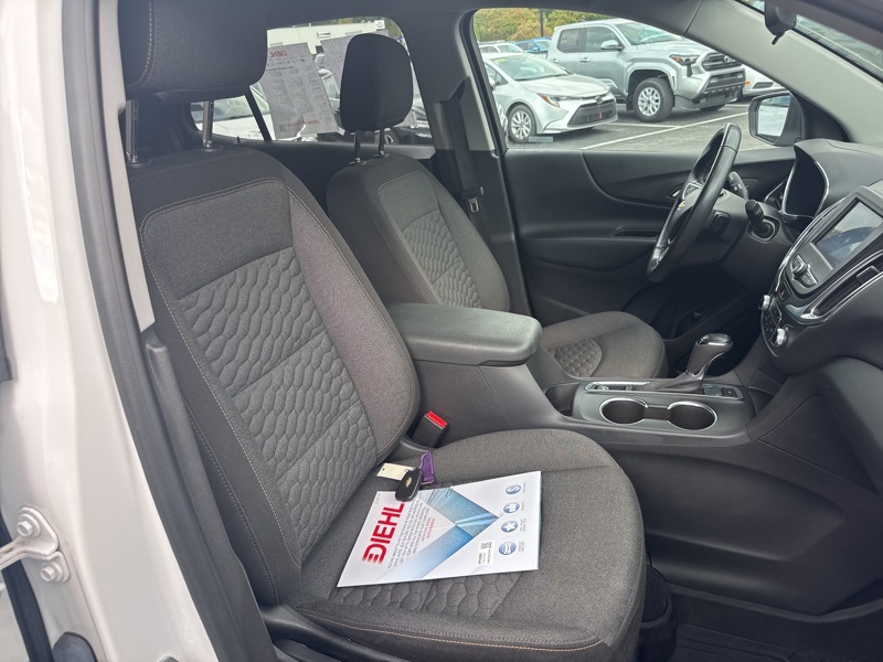 2021 Chevrolet Equinox LT photo 44