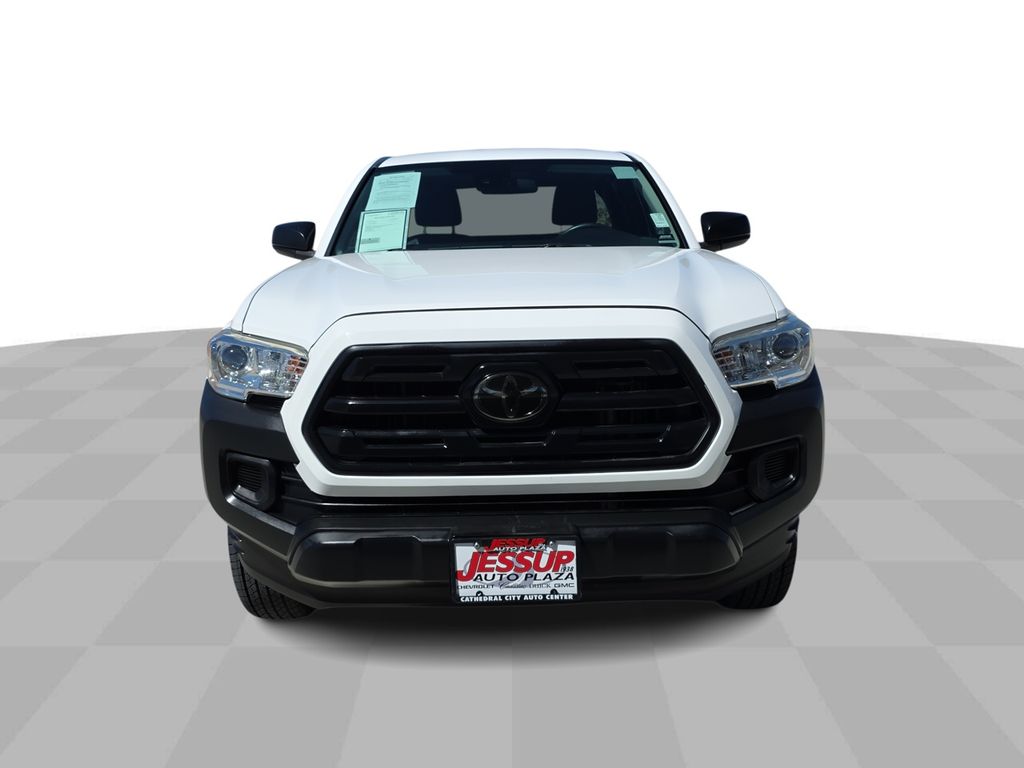 2018 Toyota Tacoma SR photo 3