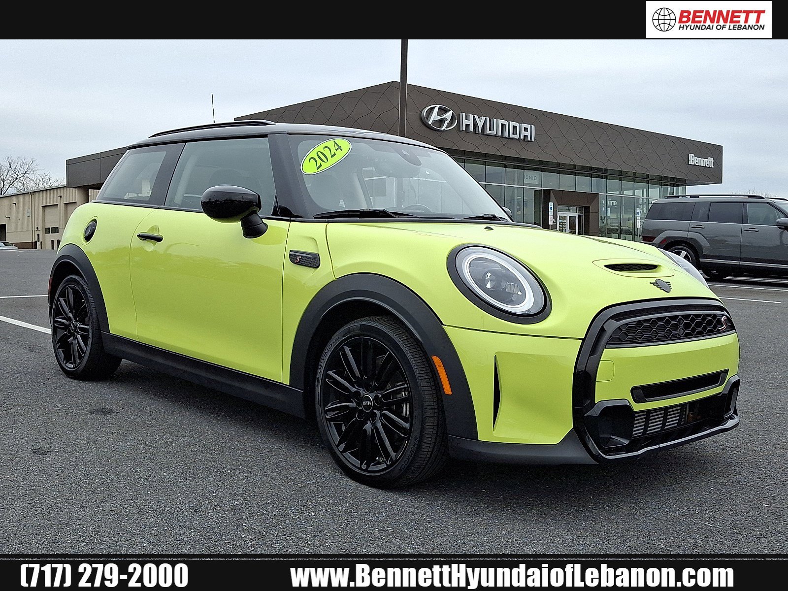 2024 MINI Hardtop 2 Door S's photo