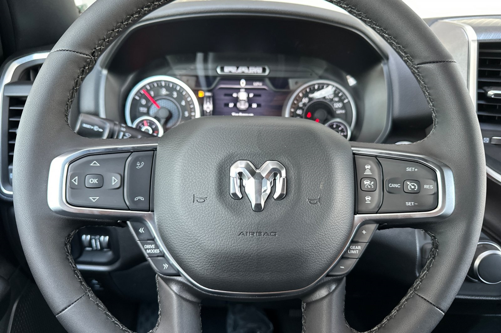 2025 Ram 1500 Big Horn Lone Star photo 23