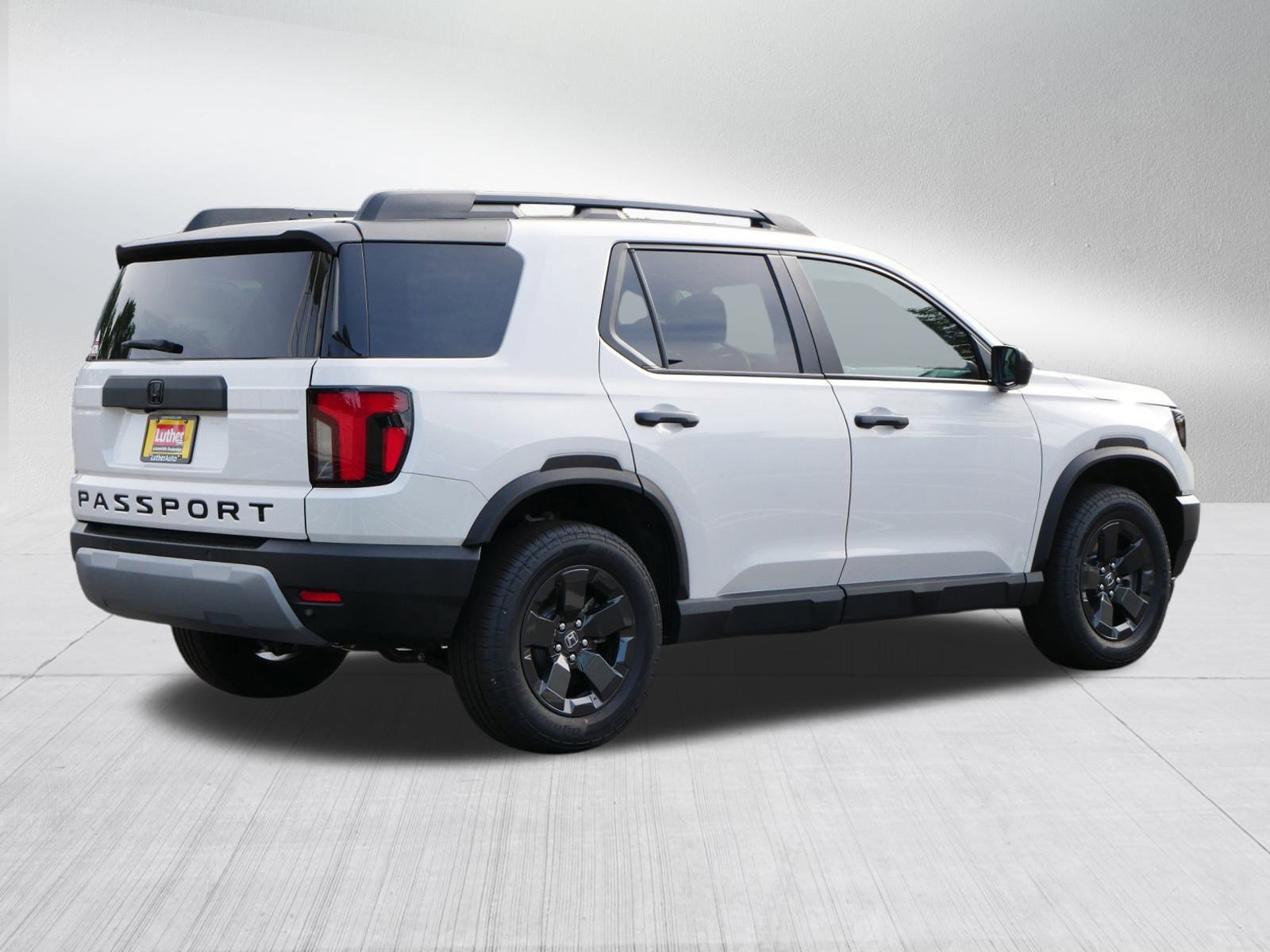 2026 Honda Passport photo 5