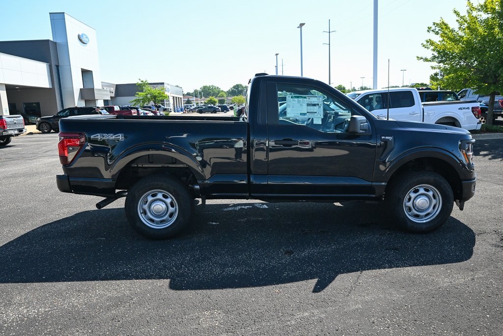 2025 Ford F-150 XL photo 2