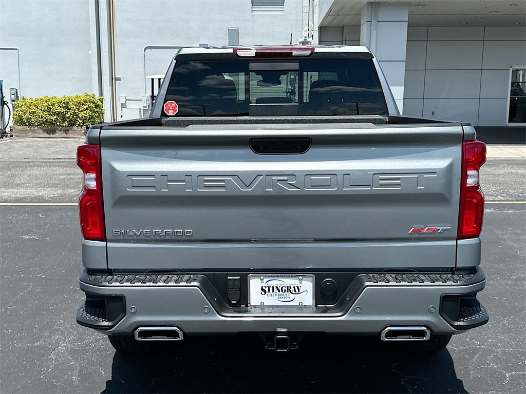 2025 Chevrolet Silverado 1500 RST photo 5