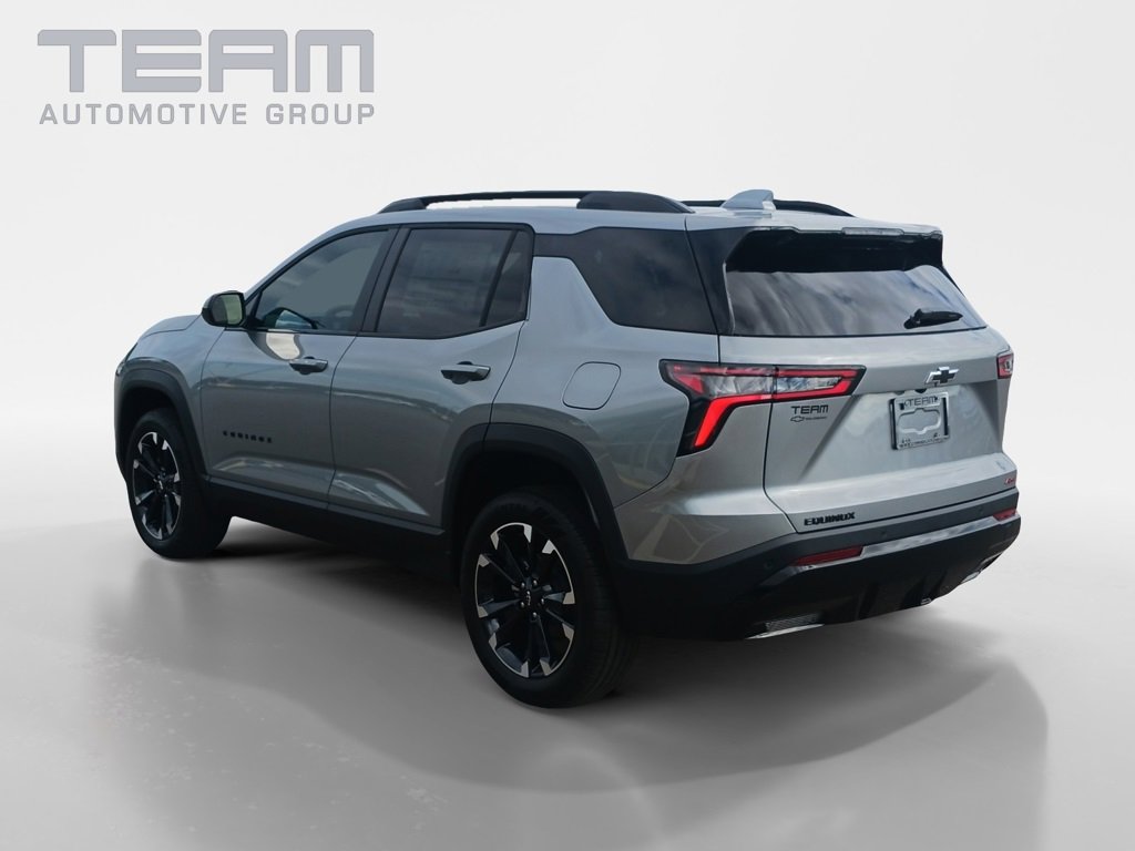2026 Chevrolet Equinox RS photo 3