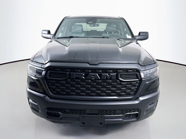 2025 Ram 1500 Tradesman photo 2